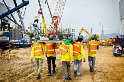 July Job Openings Tick Higher, Hiring Drops