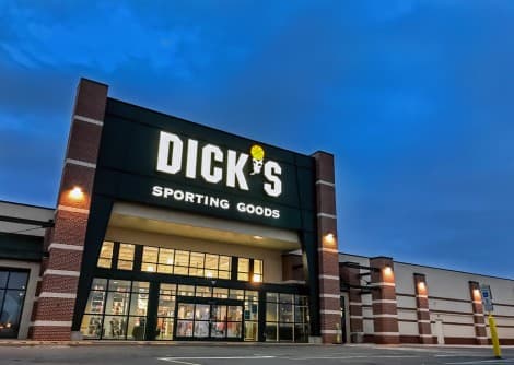 Dick's Sporting Goods Lowers Full-Year Outlook Following Second-Quarter Miss