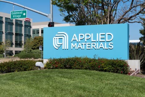 Applied Materials Shares Fall After Hours as Cash Flow Declines Amid Higher Investment