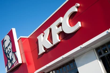 KFC Parent Yum Brands Quarterly Earnings Top Views; Cyclospora Outbreak Impacts Taco Bell Sales