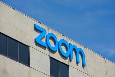 Zoom Communications Third-Quarter Earnings Outlook Misses Street Views; Shares Down Pre-Bell