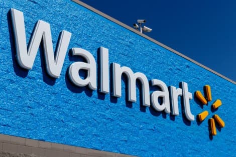 Walmart Seen Missing Comparable Sales Estimates, Target Set to Beat, Deutsche Bank Says