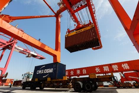 China's August Trade Surplus Widens as AI Boom Drives Chip Export Surge