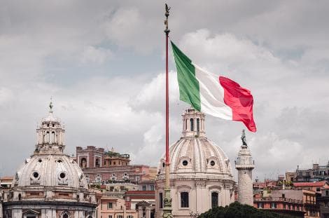 Generali Kicks Off Evaluation of Monte dei Paschi's EUR8.7 Billion Offer for Banca Generali