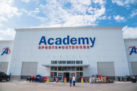 Academy Sports Lifts Earnings Outlook Despite Pressure on Consumer Spending
