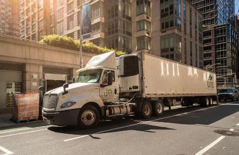 United Natural Foods Beats Fourth-Quarter Earnings Views, Discloses New Buyback Plan