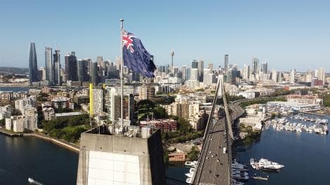 Australia's Manufacturing Sector Expands in June Despite Weak Demand, Rising Prices