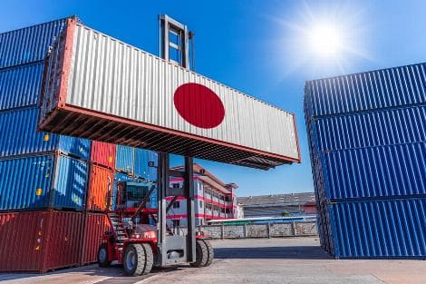 Japan's Service Sector Stagnates in May on Surging Costs