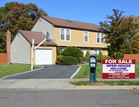 July Home Sales Reach Lowest Level in About 2 Years Amid Elevated Prices, Mortgage Rates, Redfin Says