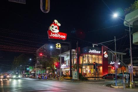 Jollibee's Q1 Profit Slides 39% Amid Cost Pressures